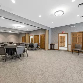 Gathering room  at Murdoch Funeral Home & Cremation Services 3855 Katz Dr, Marion, IA 52302
(319) 377-1553