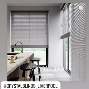 Bild von Crystal Blinds