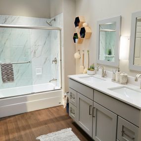 If you’re ready to remodel your bathroom, this is a great place to start. Whether you’re discovering your preferred style or browsing before & after pictures of Re-Bath redesigned spaces, you are sure to be inspired. When you are ready, our Design Consultant will provide design guidance on countless options. And the best part, our design process is free!