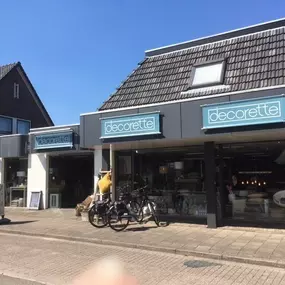 Schildersbedrijf en Decorette Gabriel Eerbeek
binnen- en buitenschilderwerk kleuradvies woninginrichting