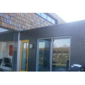 metselwerk van moderne woning