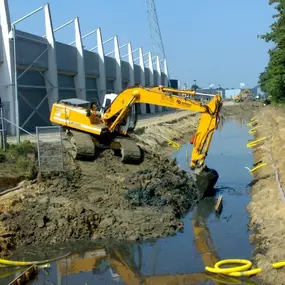 Nienhuis Transp-Grondverzet & Sloopwerken