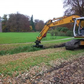 Nienhuis Transp-Grondverzet & Sloopwerken