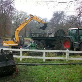 Nienhuis Transp-Grondverzet & Sloopwerken