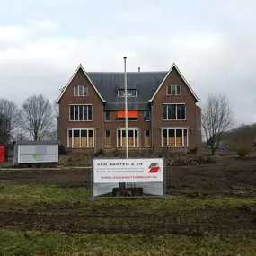 Santen & Zn BV Aannemers- en Bouwbedrijf Van