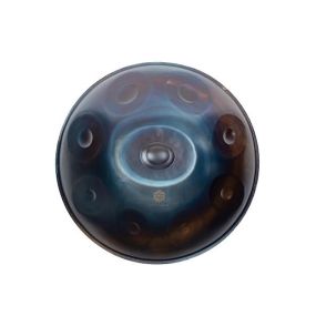 Kita Pantam ist sowohl geeignet für Anfänger, als auch für fortgeschrittene Handpan Spieler. Die ausgereifte Klangbalance macht diese Instrumente zu einem besonderen Spielerlebnis. Das mittellange Sustain ermöglicht sowohl schnelle, intensive als auch ruhige melodische Spielweisen.

Du kannst die Kita Pantam Handpan im Handpan Showroom Mönchengladbach ausprobieren und kaufen oder bei www.Handpan.World online bestellen.