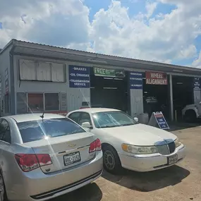 Bild von Northwest Houston Auto Repair Heights and Collision Center