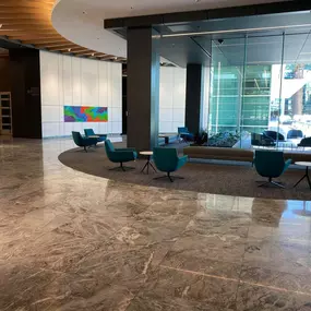 Bild von West to East Business Solutions