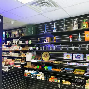 Bild von Future Elevation Smoke Shop - Madison