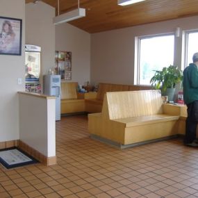 The comfortable waiting room at  VCA Douglas County Animal Hospital