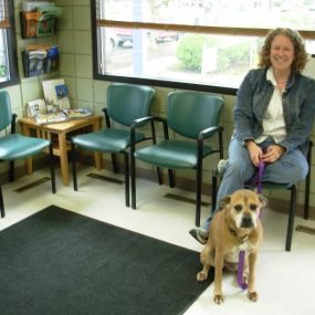 A satisfied customer & patient at VCA Woodstock Animal Hospital