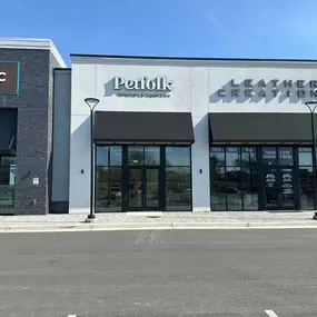 Bild von Petfolk Veterinary & Urgent Care - Kennesaw