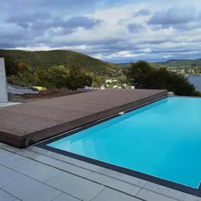 Infinity Pool Poolabdeckung - Poolabdeckungen - Terrassen Design Riegler