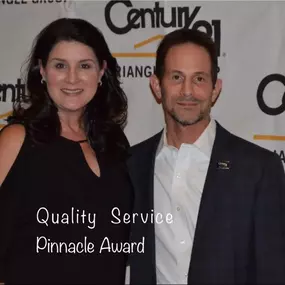 Bild von Century 21 Triangle Group Real Estate Agency | Pamela Mundra, REALTOR