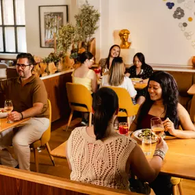 people dining at sempre oggi