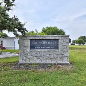 Country Oaks Mobile Home Entrance