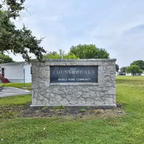 Country Oaks Mobile Home Entrance