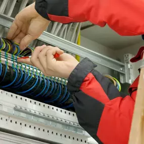 Die Kneisler Elektro GmbH ist Elektriker für Privat & Gewerbe