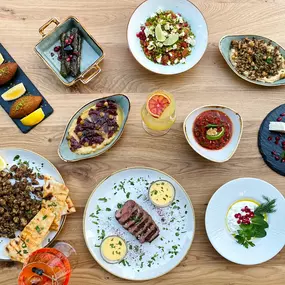 Bild von Rakish am Main - MY Mezze & More