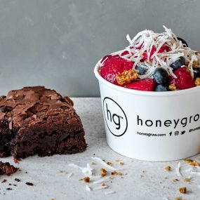 Honeybar and Brownie