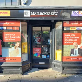 Bild von DHL Express Service Point (Mailboxes Etc. Uxbridge )