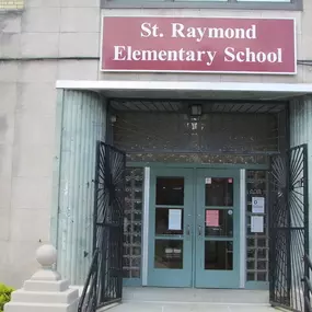 Bild von St. Raymond Elementary School