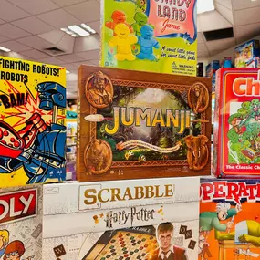 Sunday night is board game night hehe well at least we think so ???? #boardgames #locabusiness #localtoystore #eugeneoregon #etrunktoys