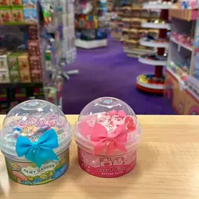 INCOMING !! New Valentines Slimes and some restocks have hit Elephants trunk !

#etrunktoys #localbusiness #localtoystore #kawaiislimecompany #eugeneoregon