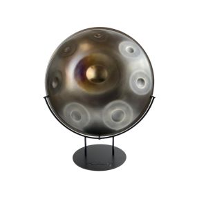 Deine Handpan liegt bei Dir im Wohn- oder Schlafzimmer in der Ecke oder auf dem Tisch herum? Dank HandpanUp ist jetzt Schluss damit! Mit dieser schmucken Handpan Halterung stellst Du Deine Handpan gebührend ins Licht. Die vertikale Positionierung in Kombination mit der sehr geringen Auflagefläche bringen die ganze Schönheit Deiner Handpan zur Geltung.

Du kannst die Magical Handpan im Handpan Showroom Wittstock ausprobieren und kaufen oder bei www.Handpan.World online bestellen.