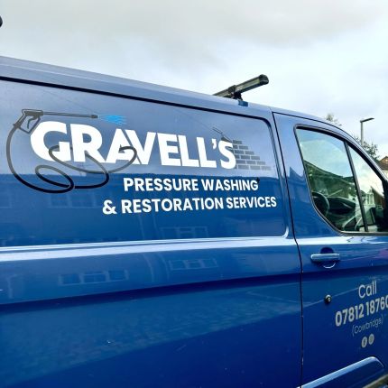 Logo from Gravell's Pressure Washing