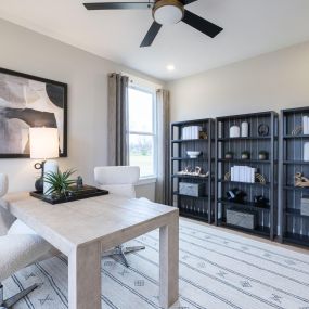 Formal Dining Room, Perfect for Entertaining