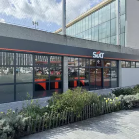 SIXT location de voiture Courbevoie