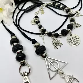 Bild von Beadazzled Lanyards