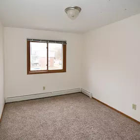 Unfurnished Bedroom at Covington Place Apartments, St Cloud