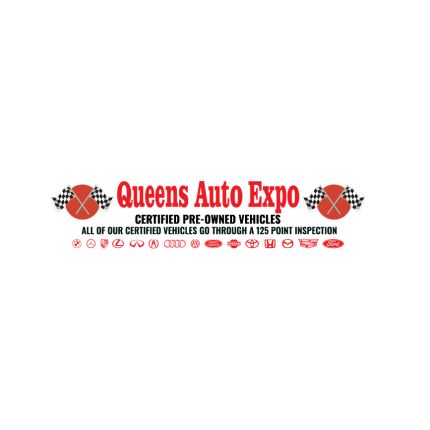 Logotipo de Queens Auto Expo