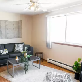 Bild von Campus View and Kirkwood Court