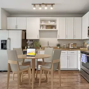 Bild von The Everly at Historic Franklin Apartments