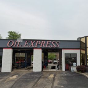 Shop Photo of Oil Express Eastgate.