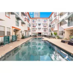 Bild von Elle West Ave