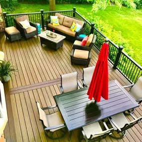 Bild von Platinum Deck and Patio