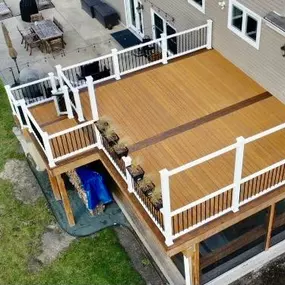 Bild von Platinum Deck and Patio