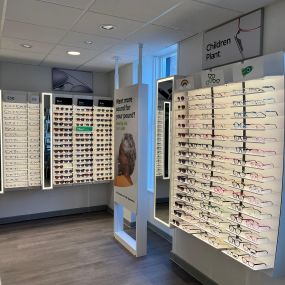 Specsavers Opticians and Audiologists - Porthmadog