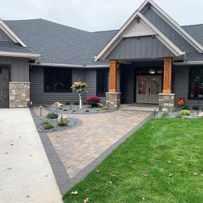 Welcome guests with elegance. Richbergs Landscape offers premium walkway pavers, blending durability and charm seamlessly. Elevate your entrance today!