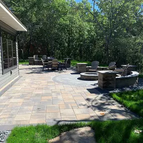 Reimagine your fireplace with Richbergs Landscape's custom pavers. Elevate your outdoor ambiance with warmth and sophistication. Let's craft your perfect retreat. Contact us today!