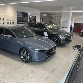 Showroom Stoneacre Mazda Doncaster