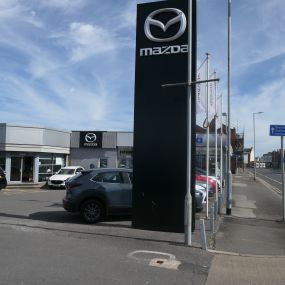 Bild von Mazda Hull