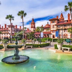 Convenient access to historic downtown St. Augustine