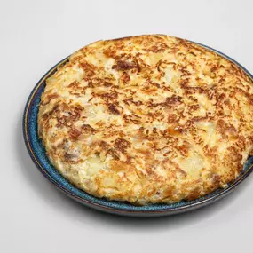 photoshoot_for_la_mulata_latina_tortilla_de_patata_casera_con_cebolla_caramelizada.JPG