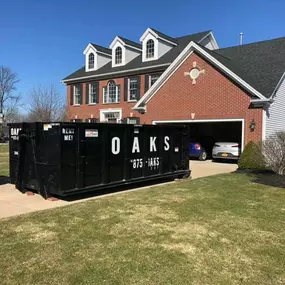 Bild von Oaks Dumpster Rental