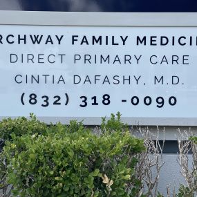 Bild von Archway Family Medicine Direct Primary Care: Cintia Dafashy, MD